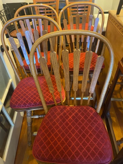 4 bar stools